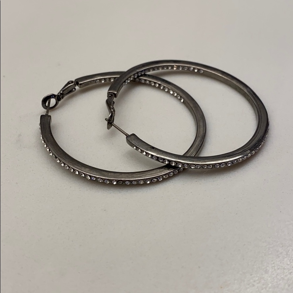 Space gray diamond hoops